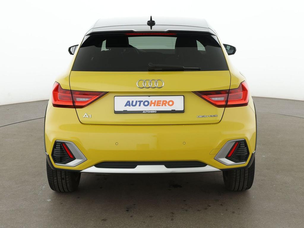 Audi A1 2022 г. Жёлтый, пробег 34818 км