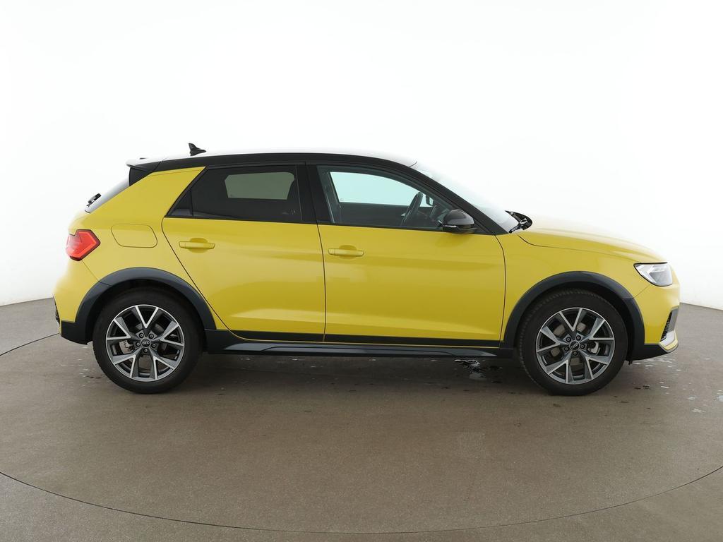 Audi A1 2022 г. Жёлтый, пробег 34818 км