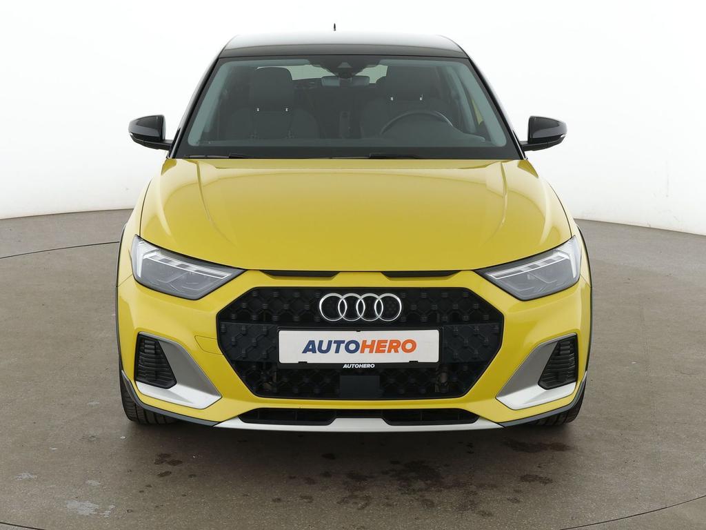 Audi A1 2022 г. Жёлтый, пробег 34818 км