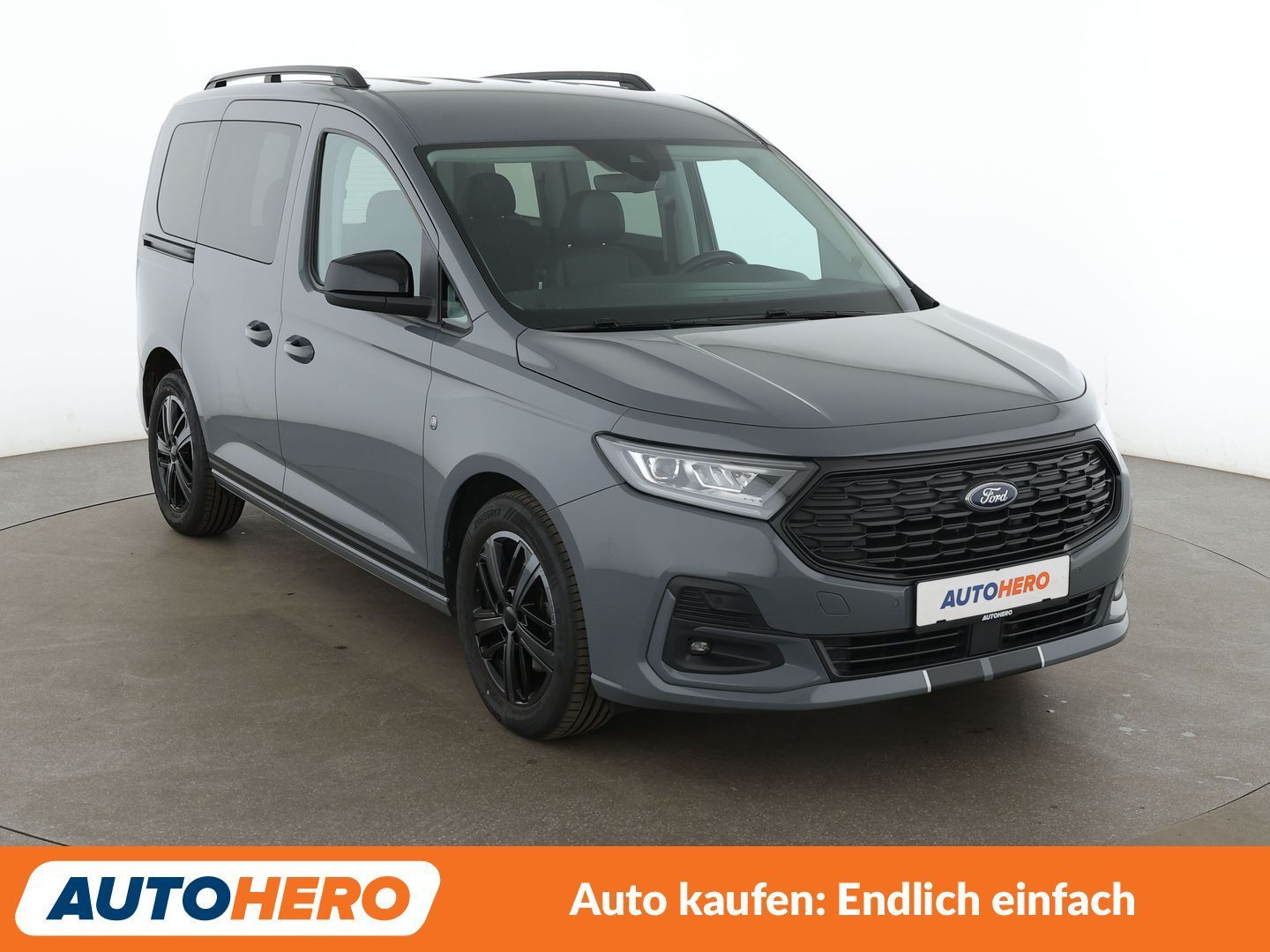 Ford Tourneo Connect 2023 г. Серый, пробег 56225 км