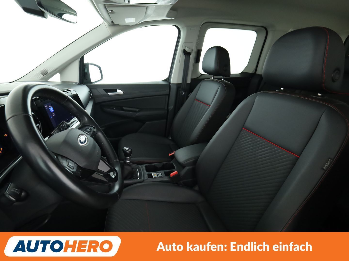 Ford Tourneo Connect 2023 г. Серый, пробег 56225 км