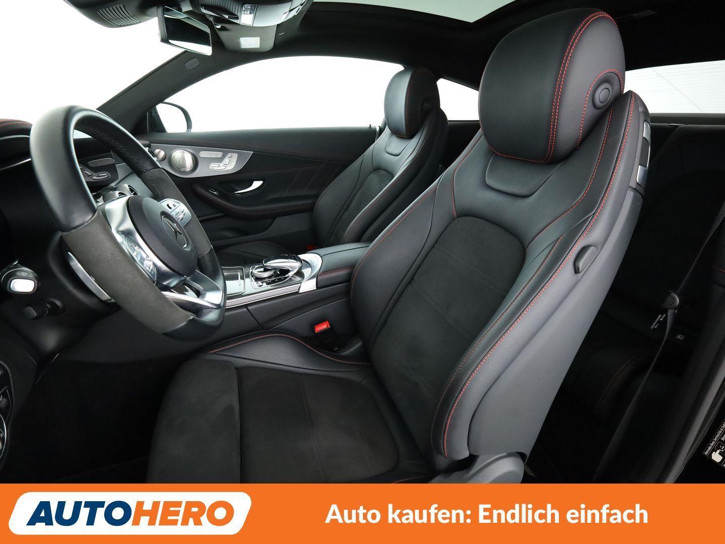 Mercedes-Benz C 300 2023 г. Чёрный, пробег 31830 км