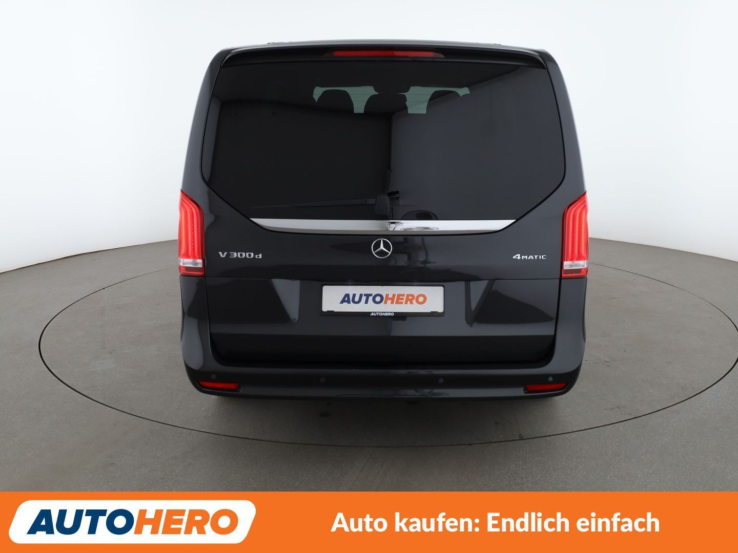 Mercedes-Benz V 300 2022 г. Серый, пробег 49430 км