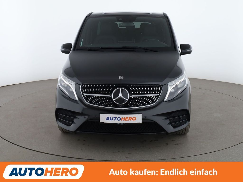 Mercedes-Benz V 300 2022 г. Серый, пробег 49430 км