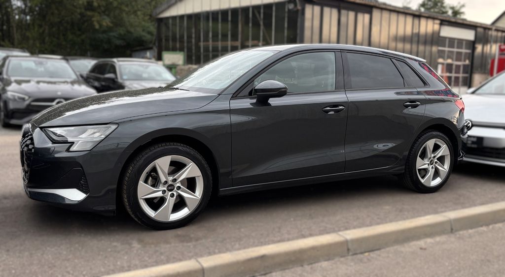 Audi A3 2025 г. Серый, пробег 55000 км