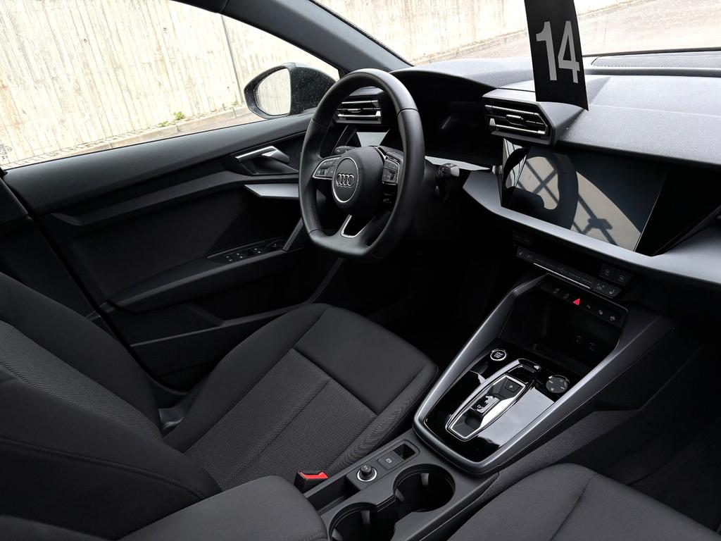 Audi A3 2025 г. Серый, пробег 55000 км