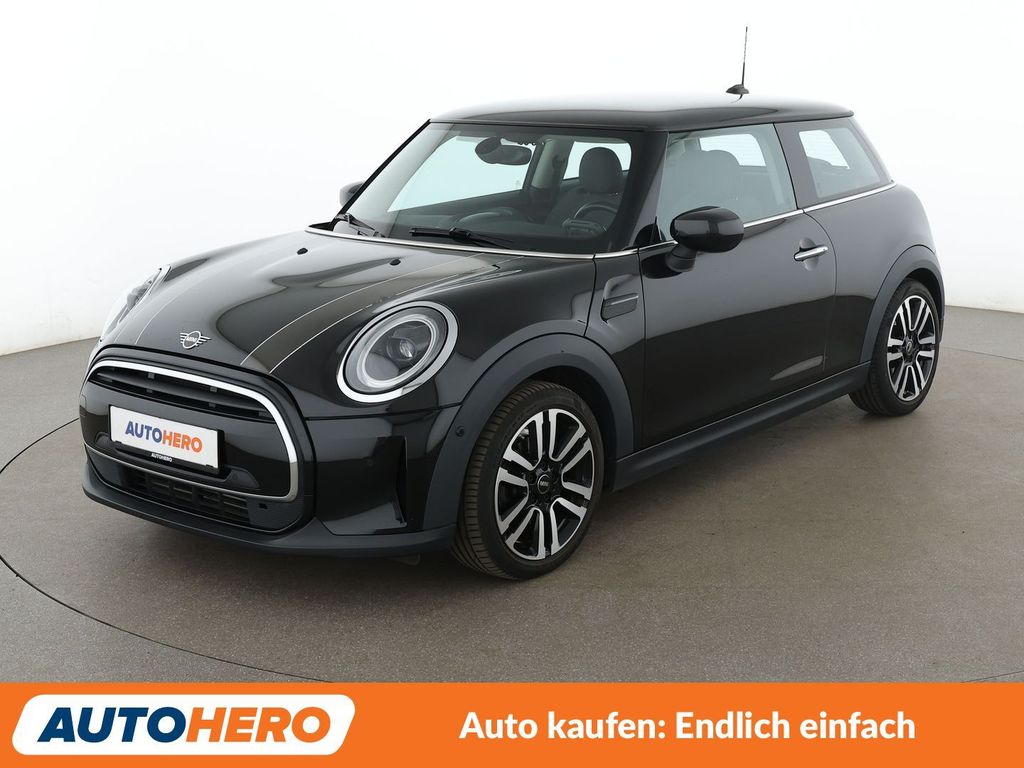 Mini COOPER 2021 г. Чёрный, пробег 48275 км