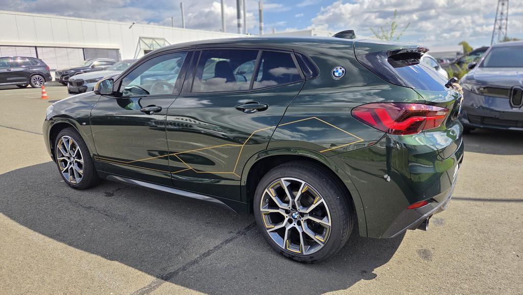BMW X2 2022 г. Зелёный, пробег 30811 км
