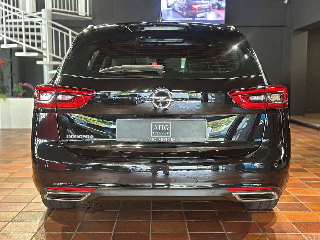 Opel Insignia 2022 г. Чёрный, пробег 39435 км
