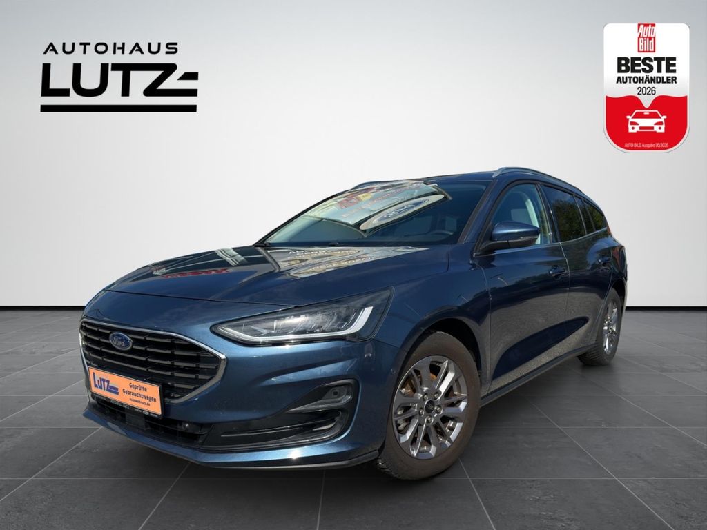 Ford Focus 2022 г. Синий, пробег 47900 км