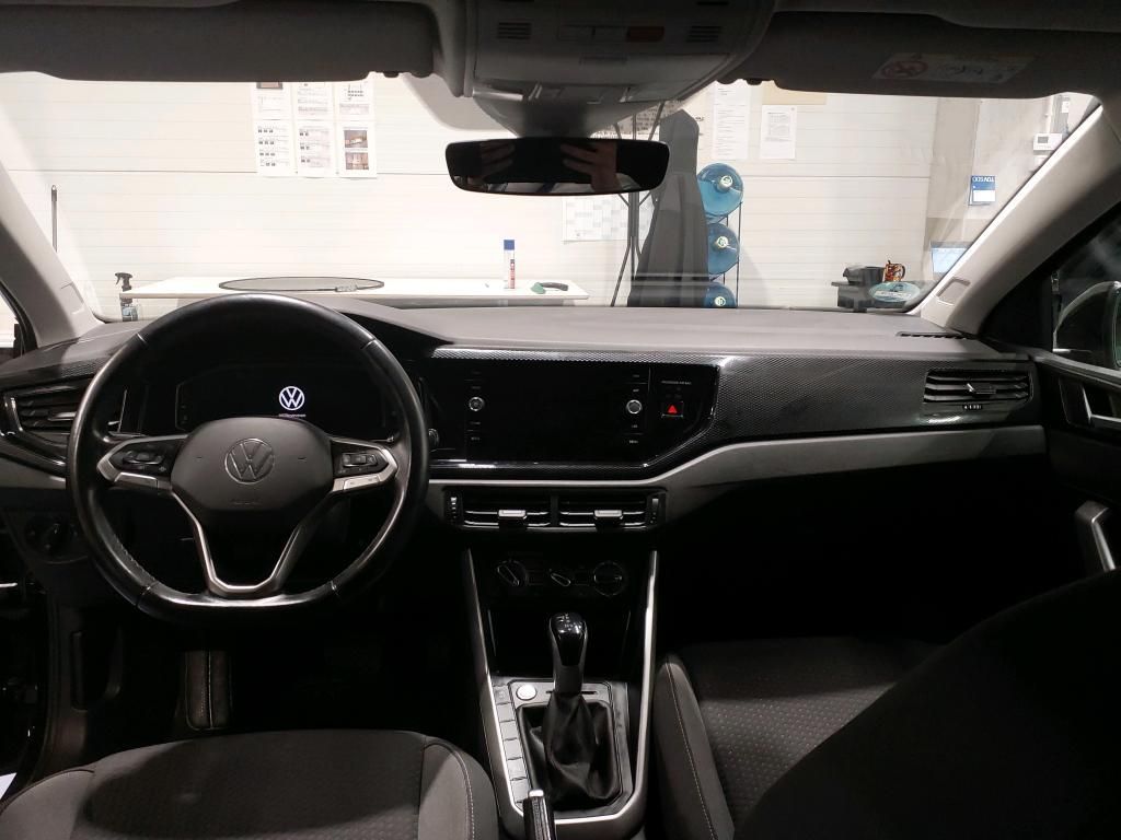 Volkswagen Polo 2023 г. Чёрный, пробег 50486 км