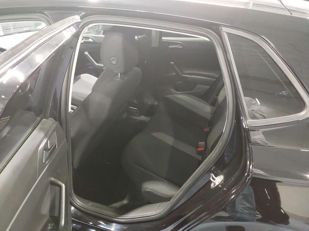 Volkswagen Polo 2023 г. Чёрный, пробег 50486 км