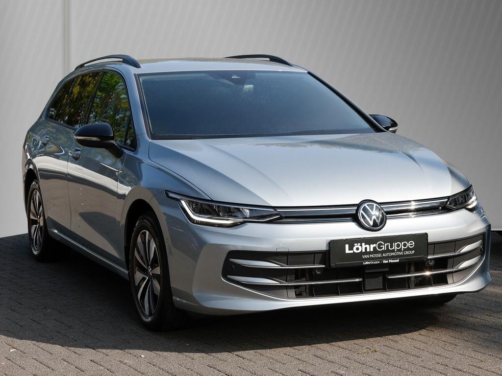 Volkswagen Golf 2025 г. Серебристый, пробег 34920 км