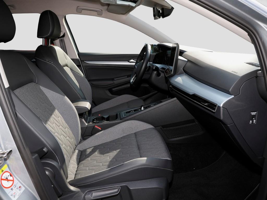 Volkswagen Golf 2025 г. Серебристый, пробег 34920 км