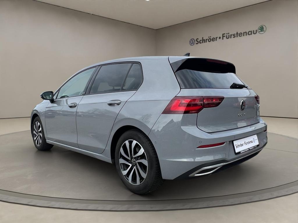 Volkswagen Golf 2022 г. Серый, пробег 49500 км