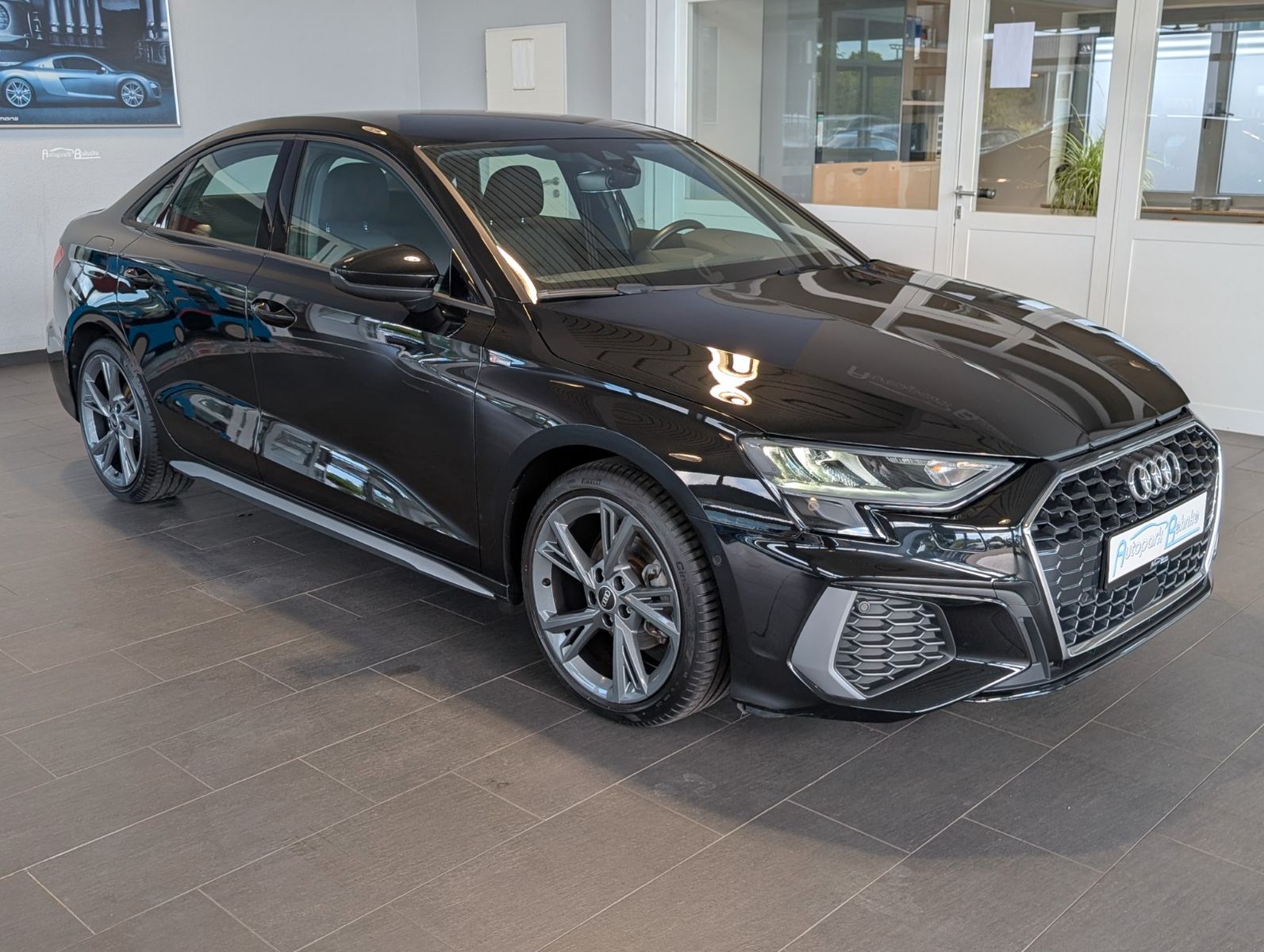 Audi A3 2022 г. Чёрный, пробег 41672 км