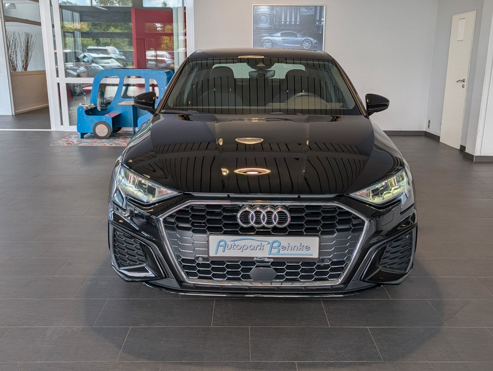 Audi A3 2022 г. Чёрный, пробег 41672 км