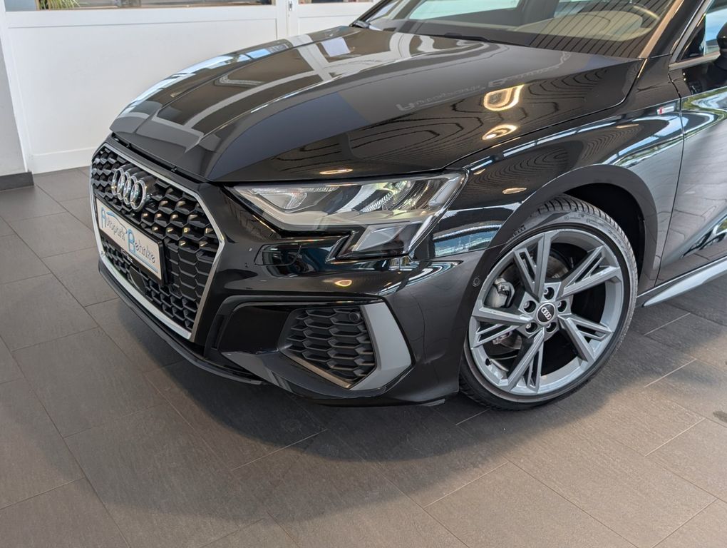 Audi A3 2022 г. Чёрный, пробег 41672 км