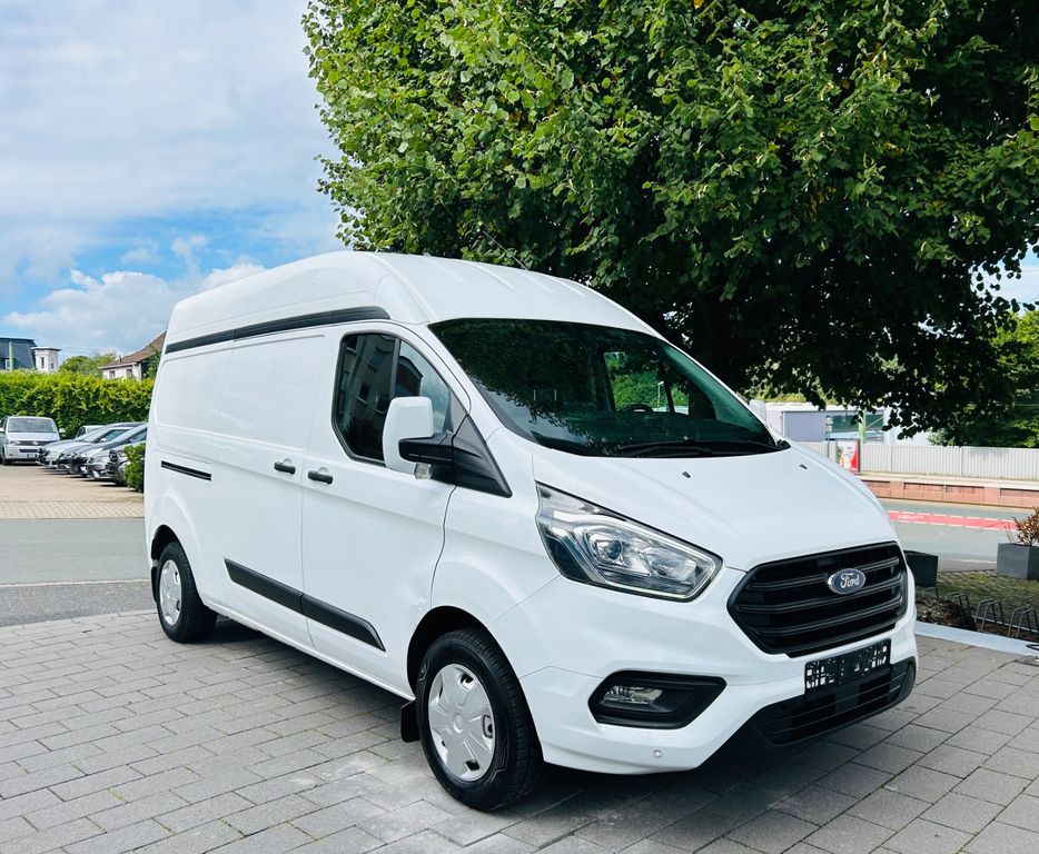 Ford Transit Custom 2021 г. Белый, пробег 58000 км