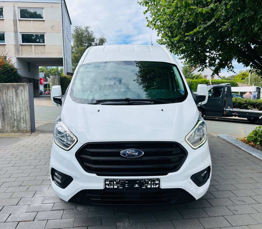 Ford Transit Custom 2021 г. Белый, пробег 58000 км