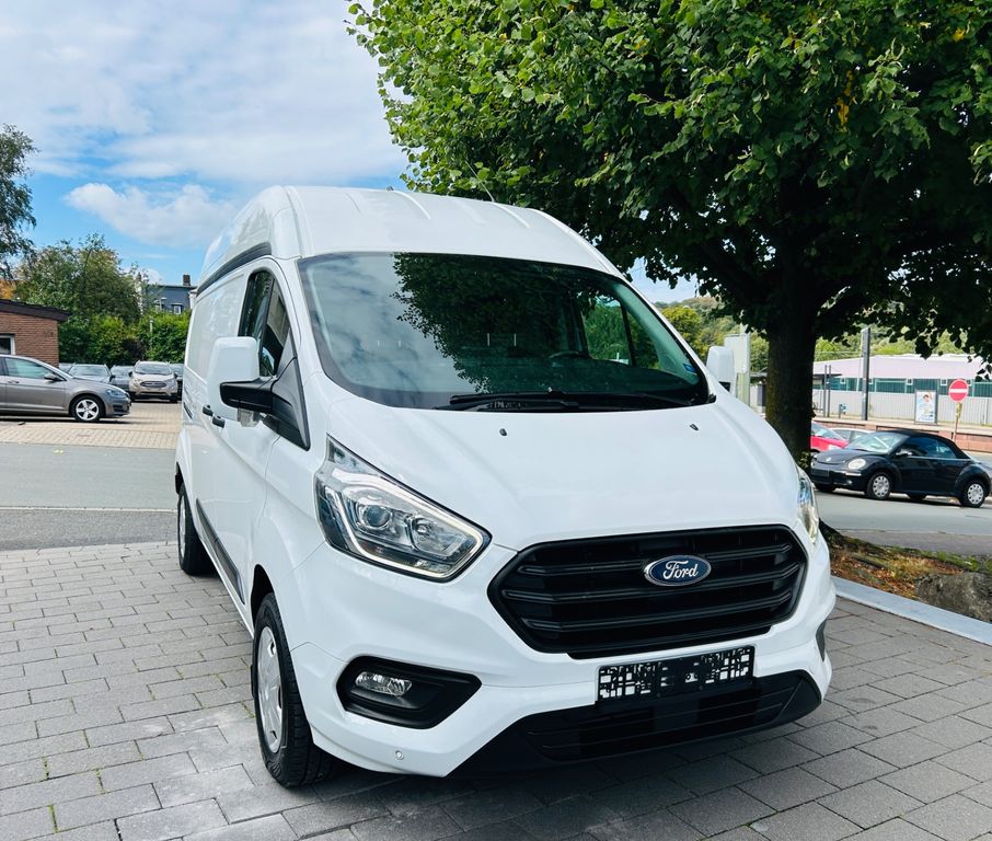 Ford Transit Custom 2021 г. Белый, пробег 58000 км