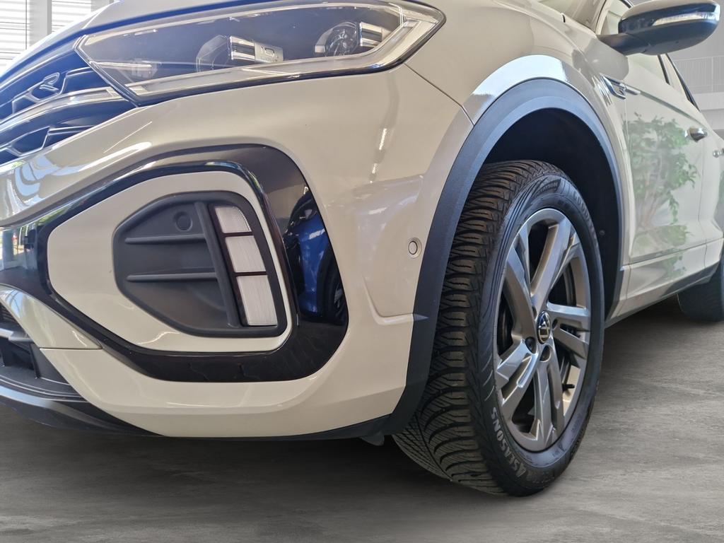 Volkswagen T-Roc 2023 г. Серый, пробег 40682 км