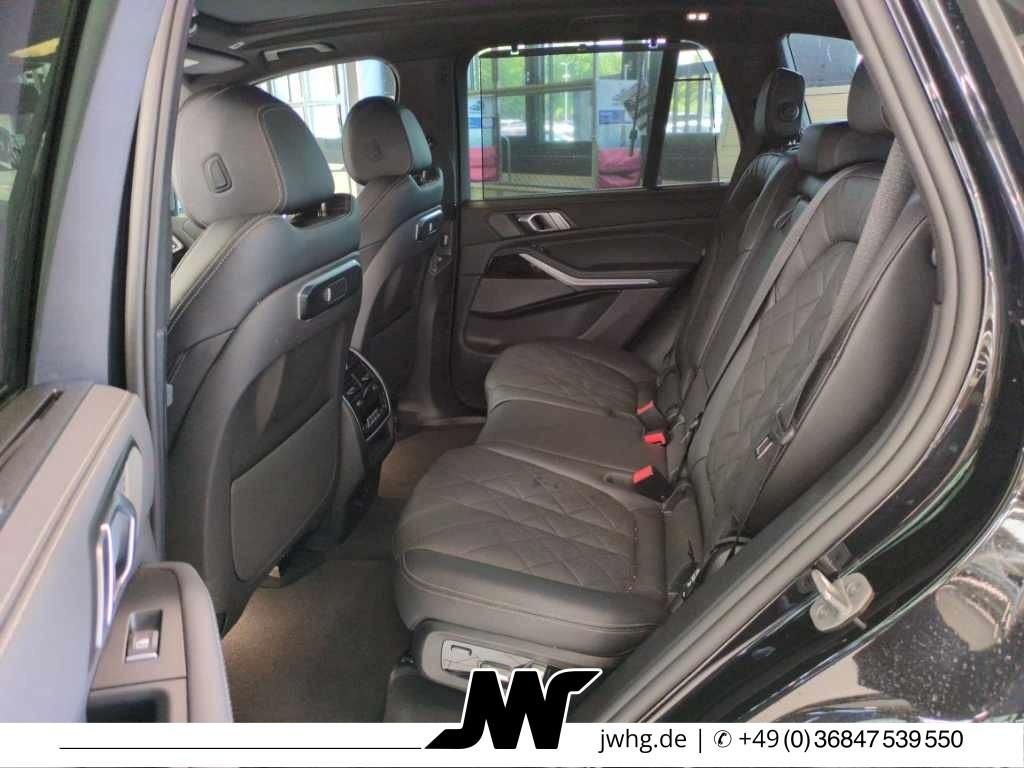 BMW X5 2025 г. Чёрный, пробег 21288 км