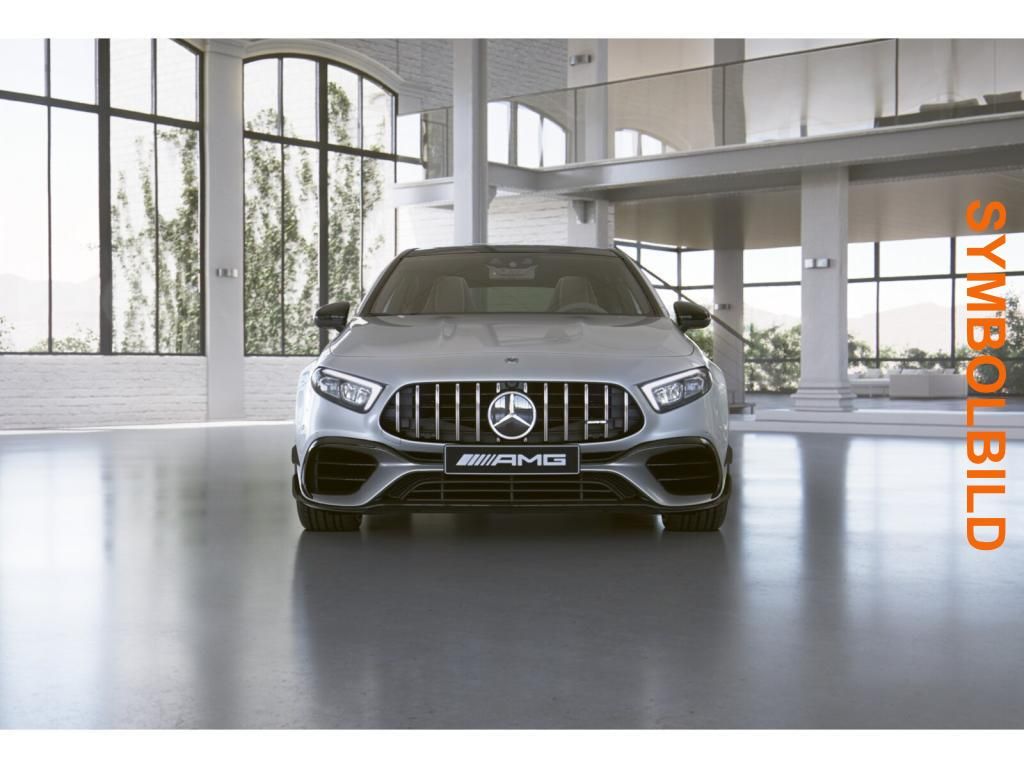 Mercedes-Benz A 45 AMG 2022 г. Белый, пробег 41568 км