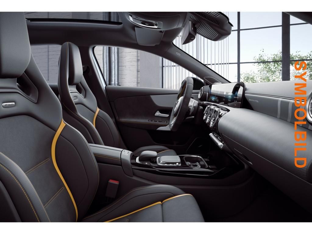 Mercedes-Benz A 45 AMG 2022 г. Белый, пробег 41568 км