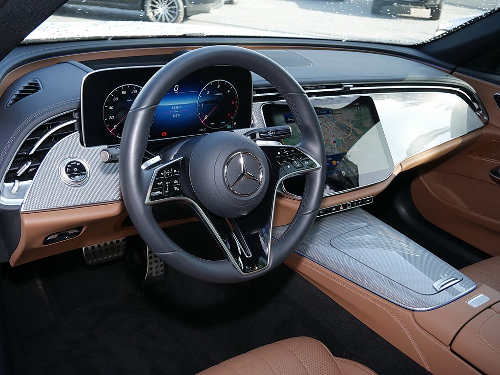 Mercedes-Benz E 450 2025 г. Белый, пробег 38531 км