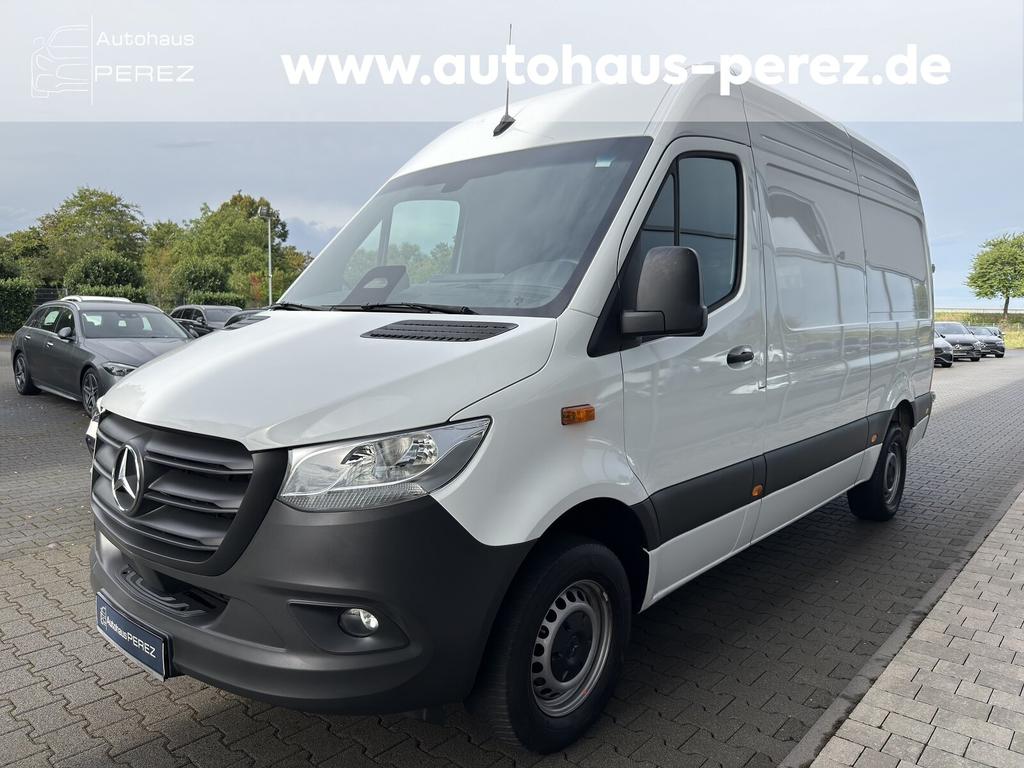 Mercedes-Benz SPRINTER 2024 г. Белый, пробег 24950 км