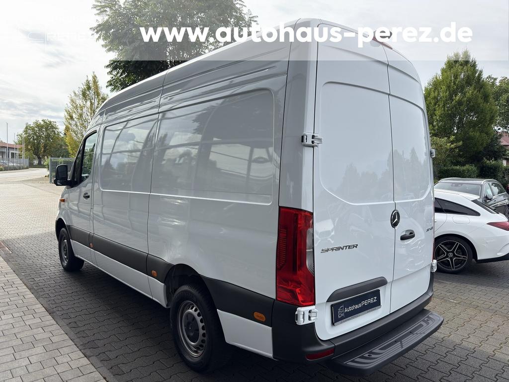 Mercedes-Benz SPRINTER 2024 г. Белый, пробег 24950 км