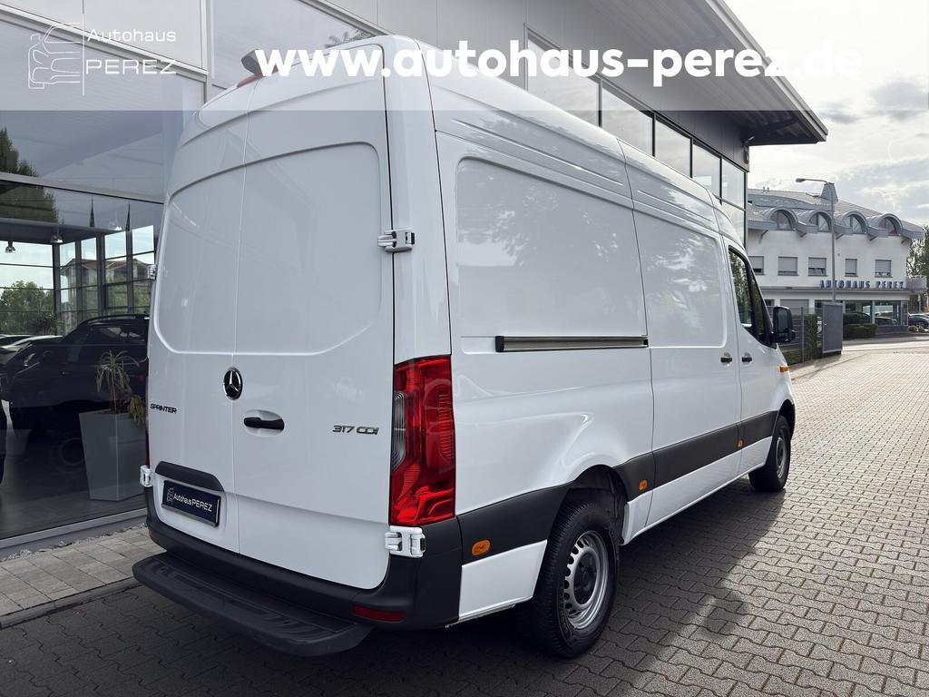 Mercedes-Benz SPRINTER 2024 г. Белый, пробег 24950 км
