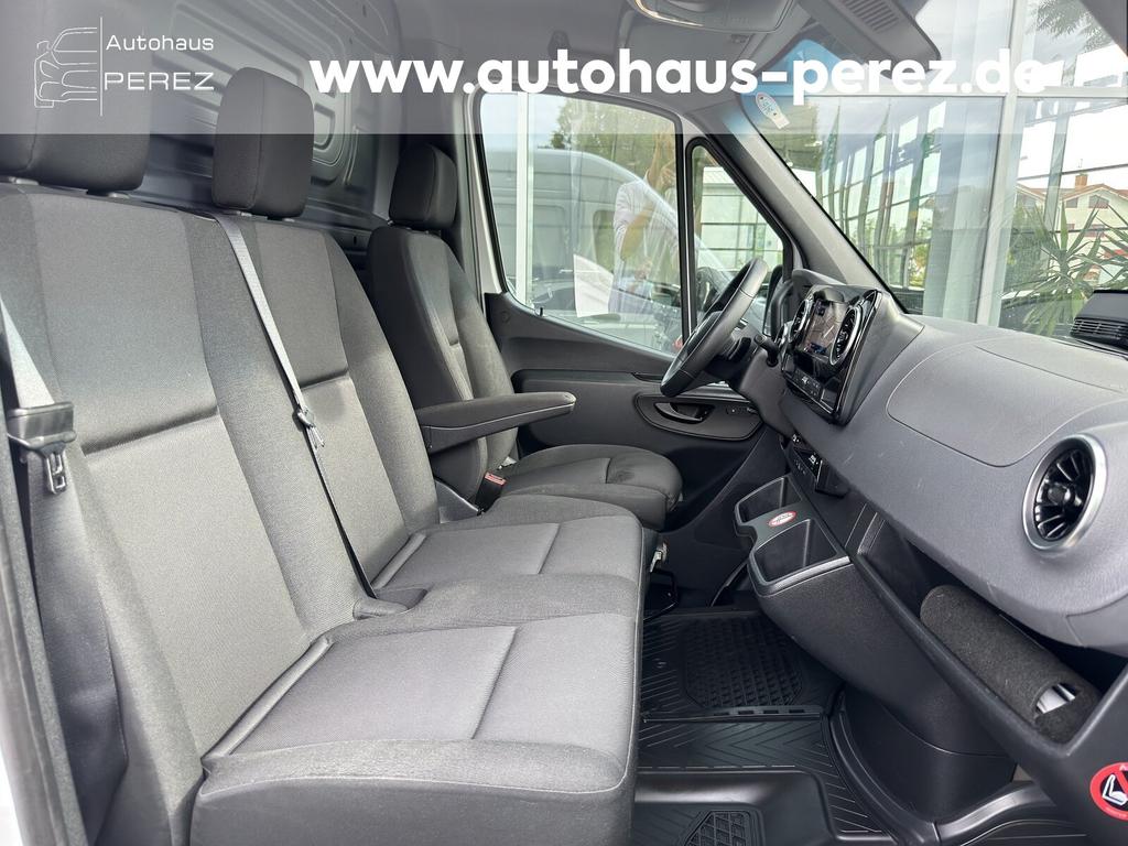 Mercedes-Benz SPRINTER 2024 г. Белый, пробег 24950 км