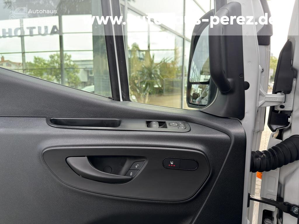 Mercedes-Benz SPRINTER 2024 г. Белый, пробег 24950 км