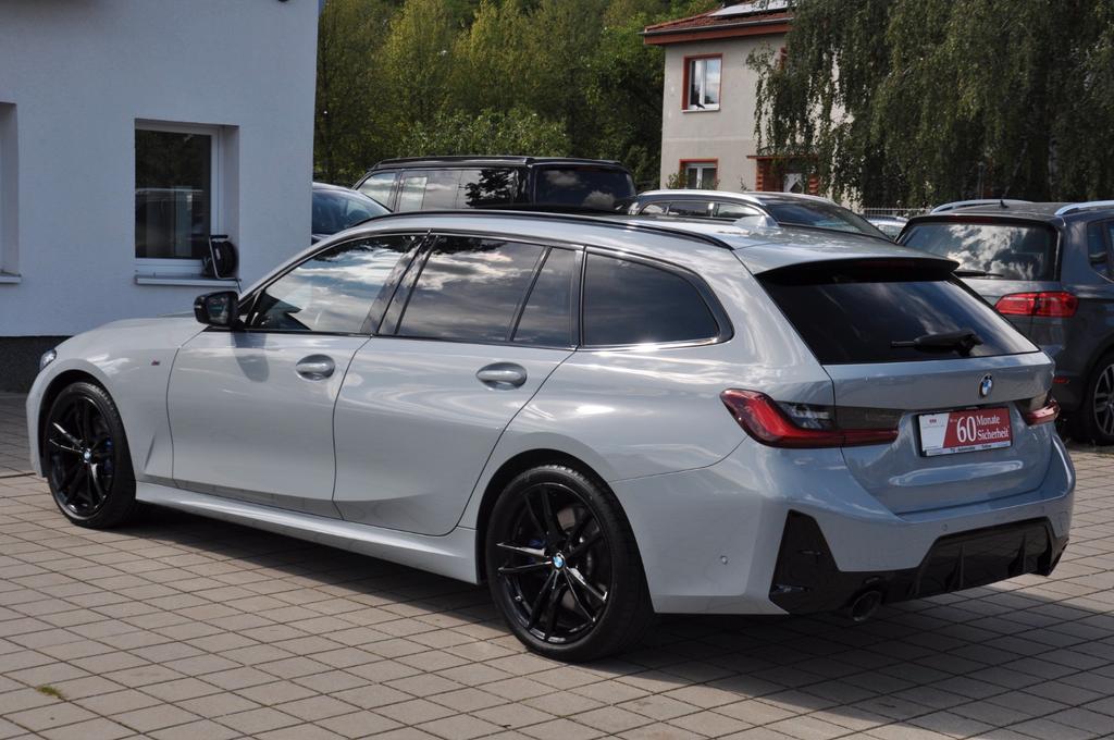BMW 320 2024 г. Серый, пробег 29400 км