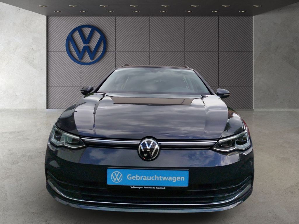 Volkswagen Golf 2024 г. Серый, пробег 38487 км