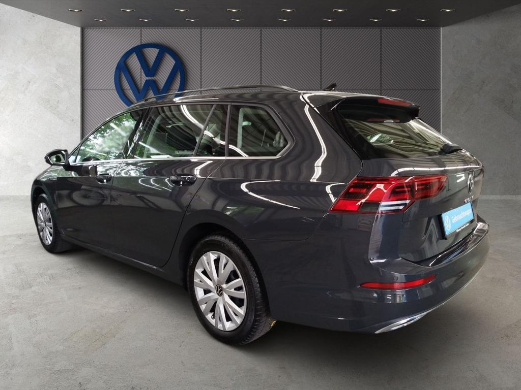 Volkswagen Golf 2024 г. Серый, пробег 38487 км
