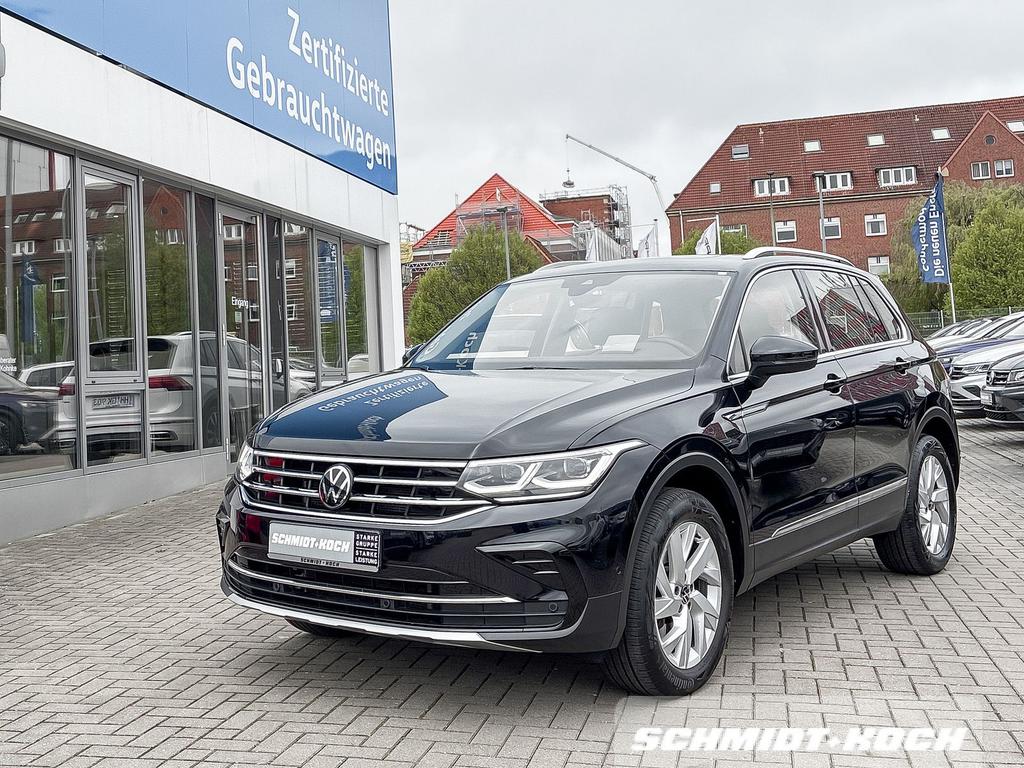 Volkswagen Tiguan 2023 г. Чёрный, пробег 51599 км