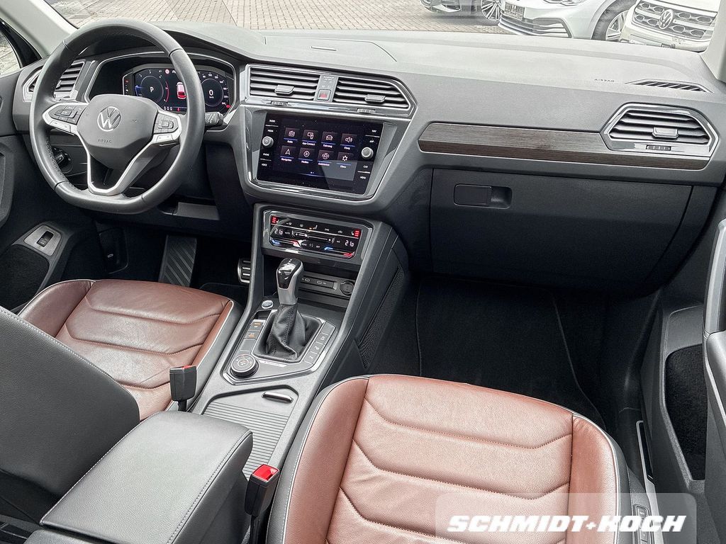Volkswagen Tiguan 2023 г. Чёрный, пробег 51599 км