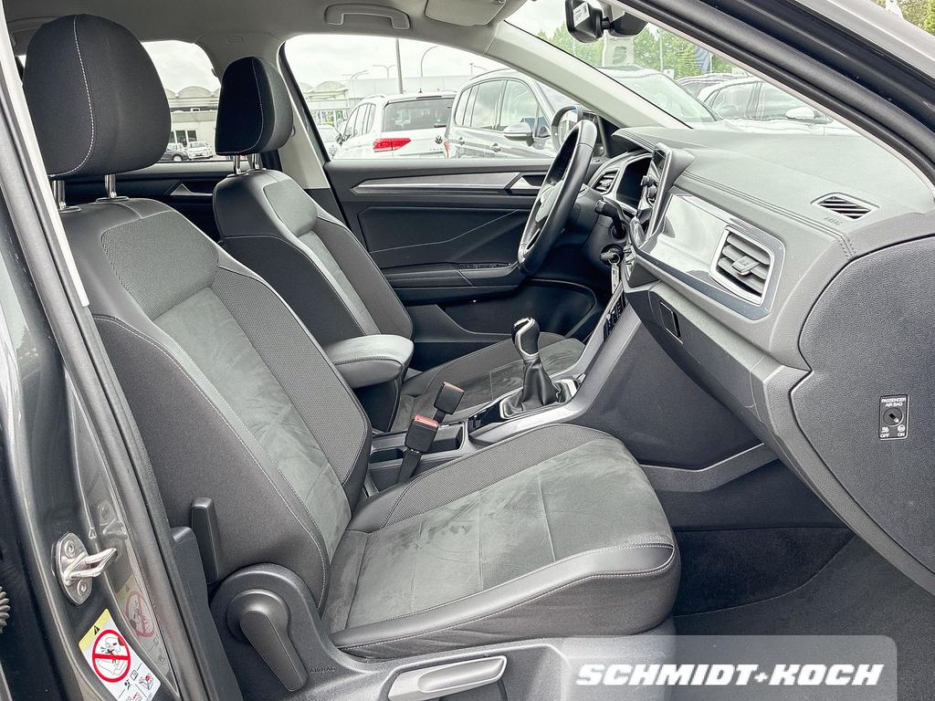 Volkswagen T-Roc 2023 г. Серый, пробег 57469 км