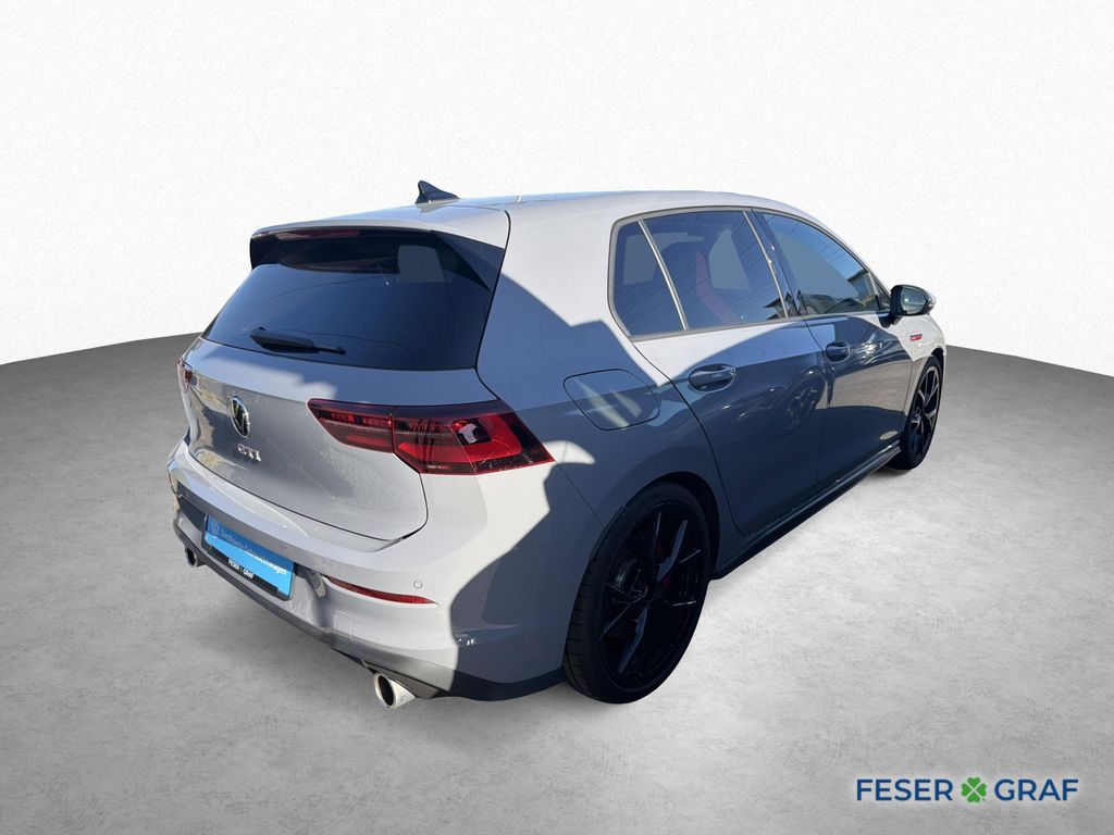 Volkswagen Golf 2024 г. Серый, пробег 44500 км