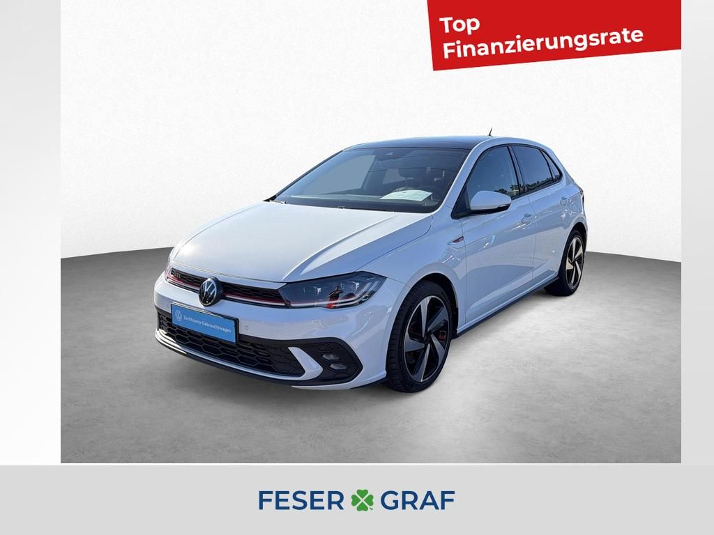 Volkswagen Polo 2023 г. Белый, пробег 30000 км
