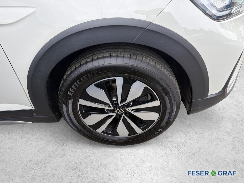 Volkswagen Taigo 2023 г. Серый, пробег 56300 км