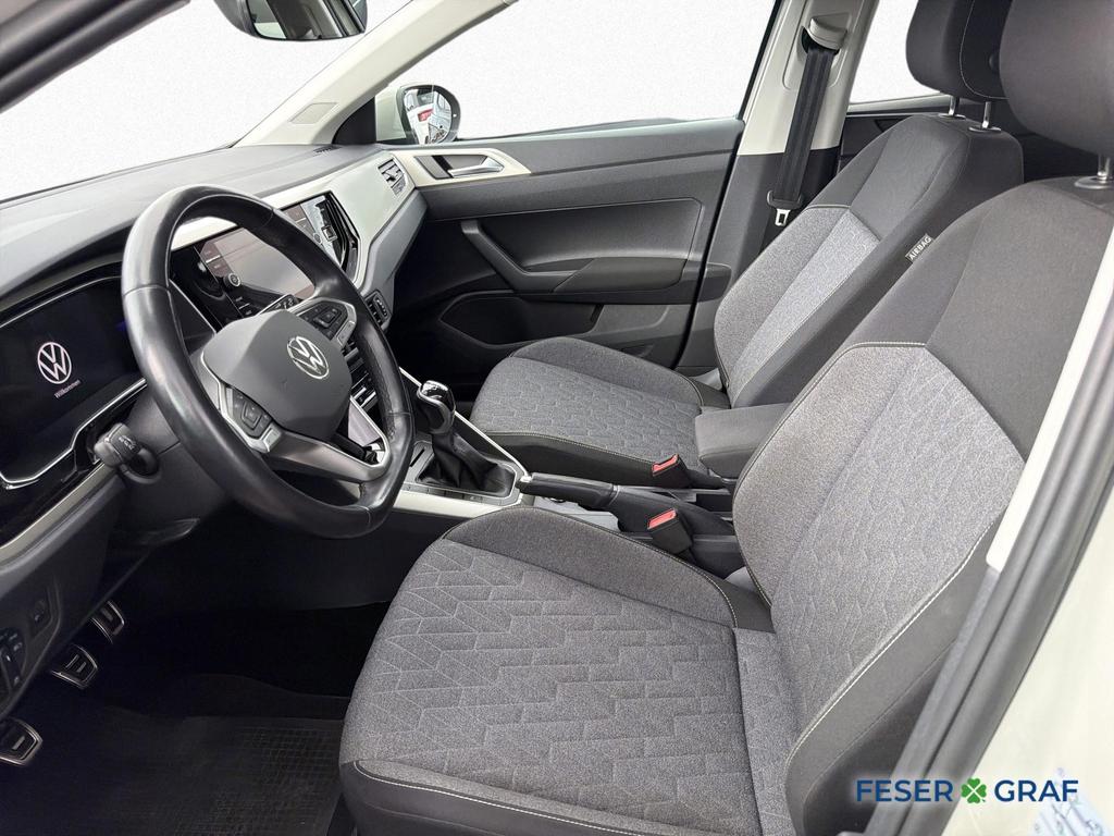 Volkswagen Taigo 2023 г. Серый, пробег 56300 км