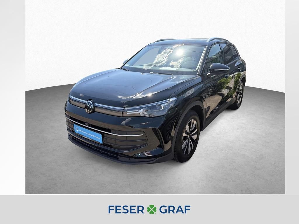 Volkswagen Tiguan 2025 г. Чёрный, пробег 23400 км