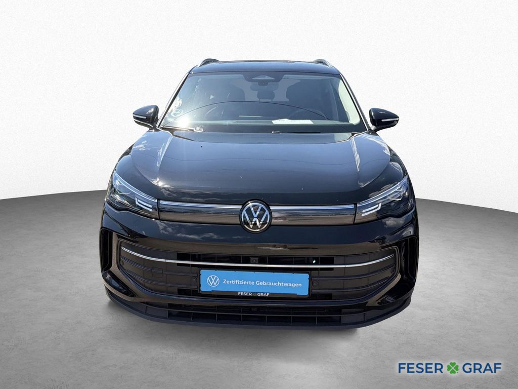 Volkswagen Tiguan 2025 г. Чёрный, пробег 23400 км