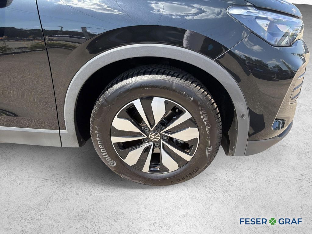 Volkswagen Tiguan 2025 г. Чёрный, пробег 23400 км