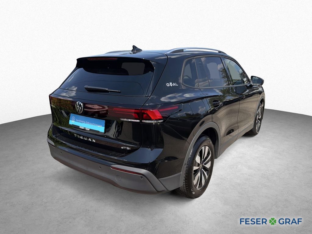 Volkswagen Tiguan 2025 г. Чёрный, пробег 23400 км