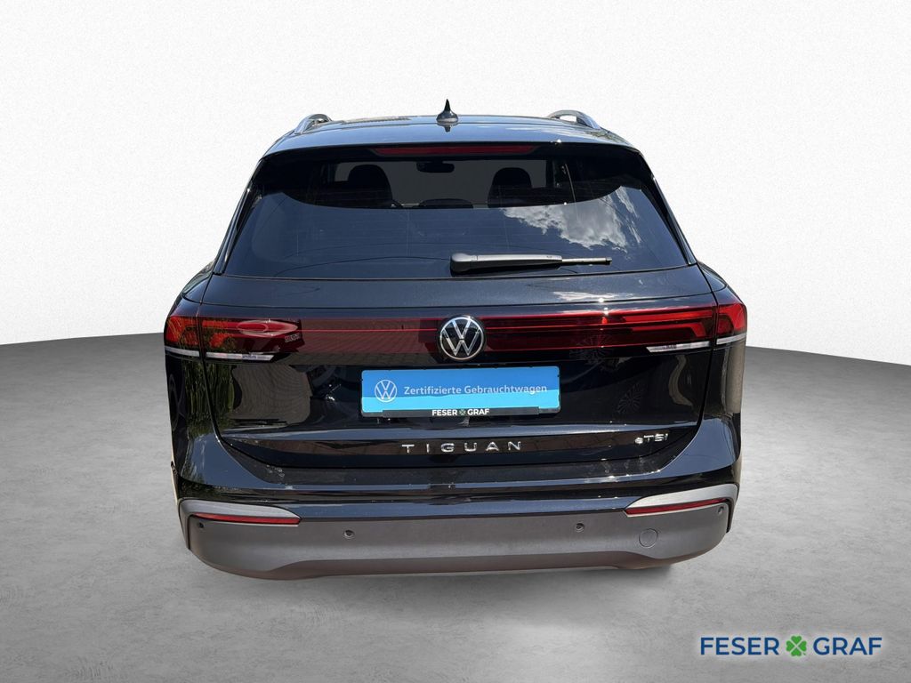 Volkswagen Tiguan 2025 г. Чёрный, пробег 23400 км